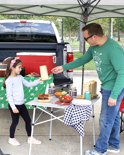 Tips for Tailgating with Kids