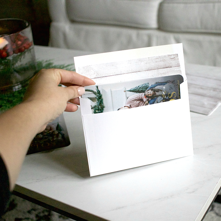 When Should You Mail Holiday Cards